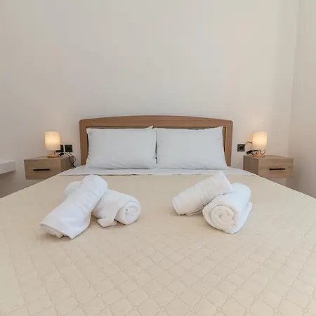 Island Life Апартаменты *